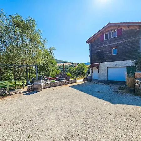 House Paul House With Nordic Bath Hébergement de vacances *
